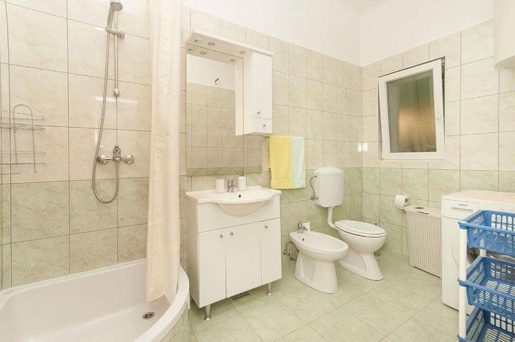 Tanja Apartment أوميس المظهر الخارجي الصورة